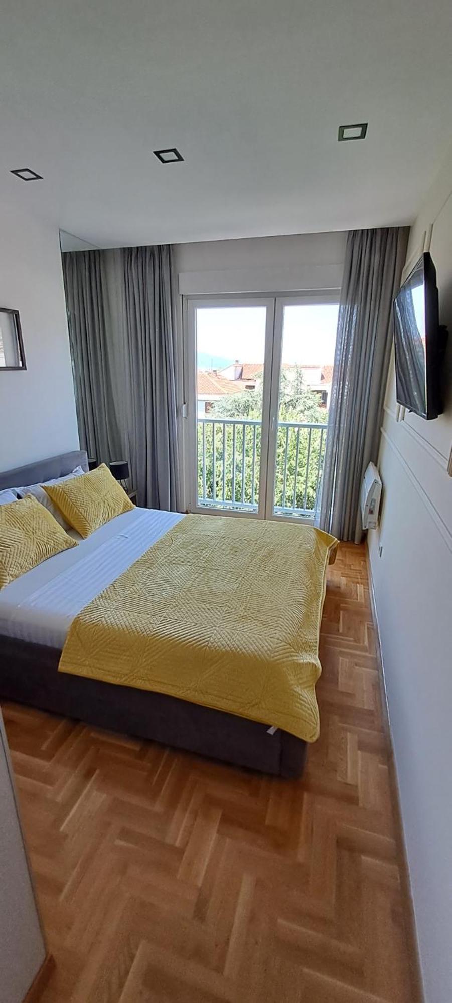 Apartman Avisi Требине Екстериор снимка