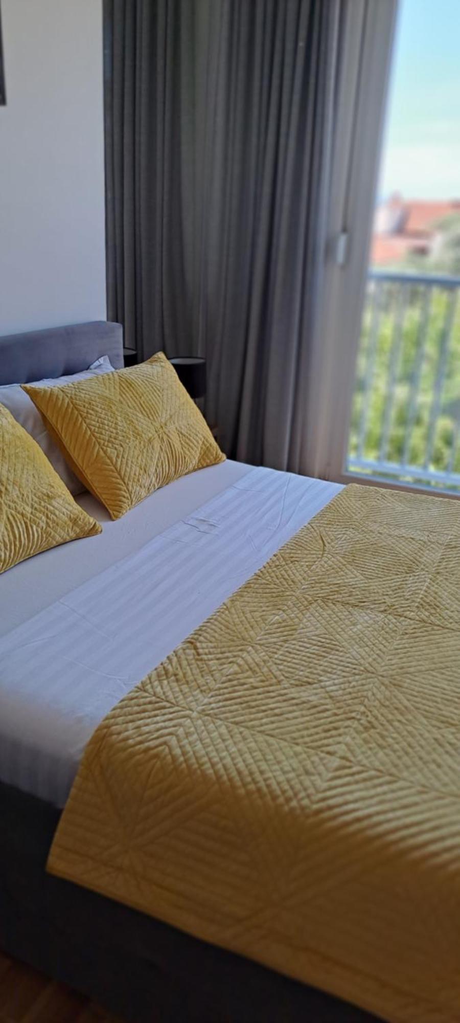 Apartman Avisi Требине Екстериор снимка
