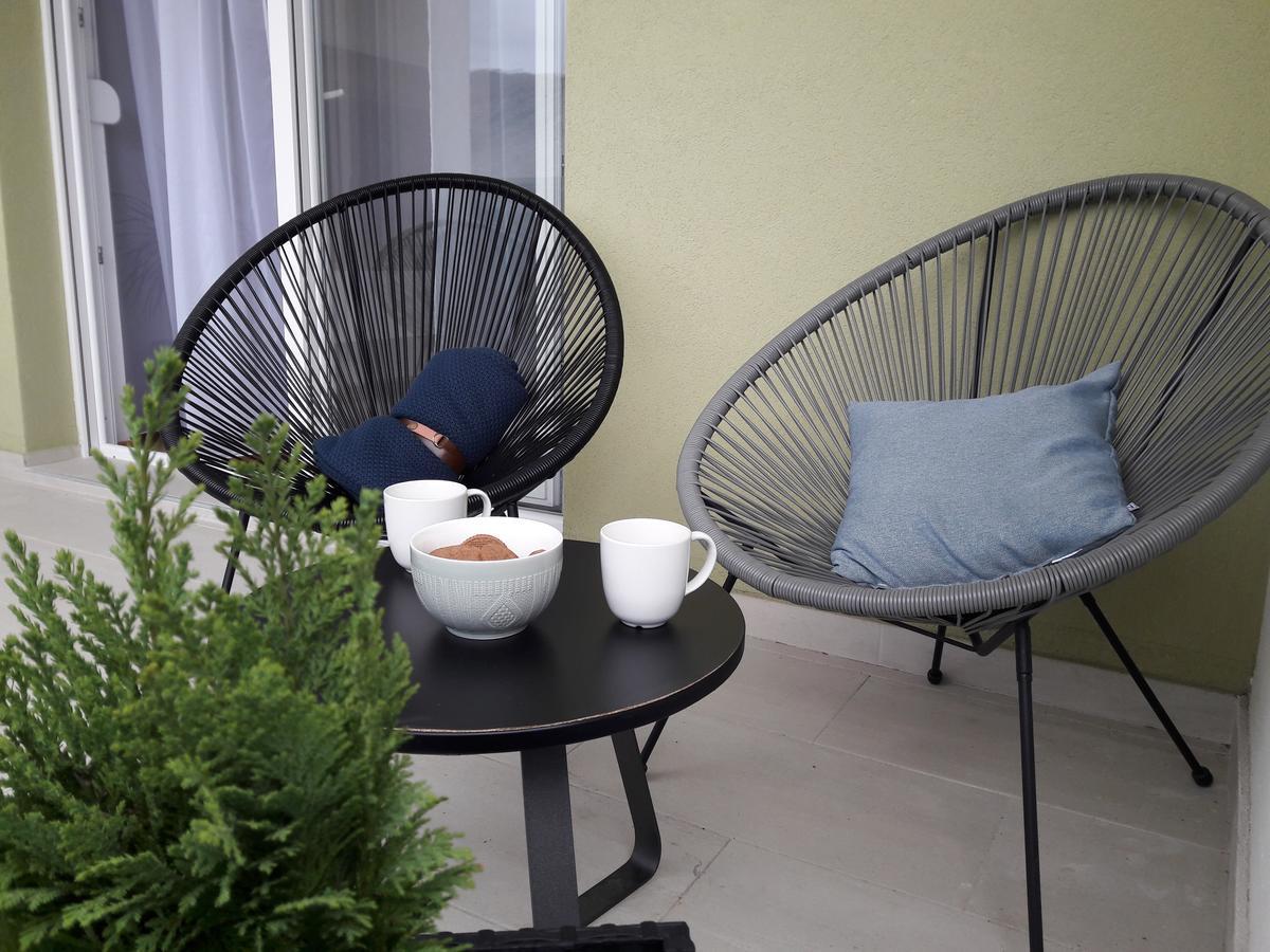 Apartman Avisi Требине Екстериор снимка